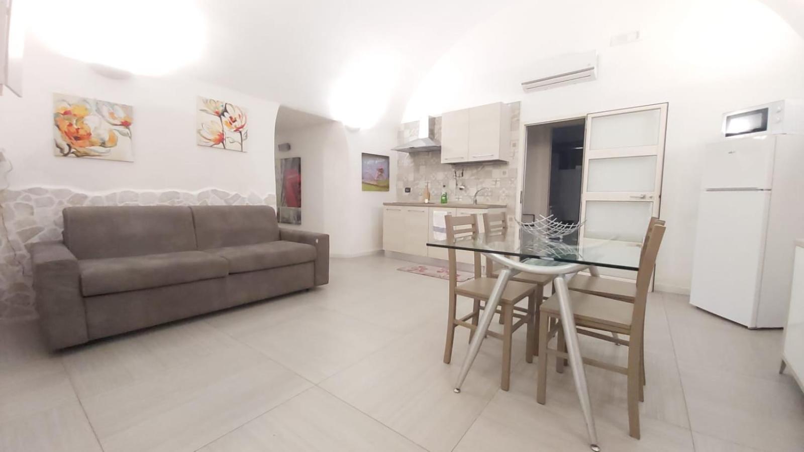 הוילה ברינדיזי Casa Vacanze G&G מראה חיצוני תמונה